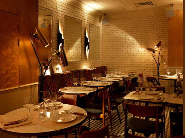 This is a picture of the interior of the BeefClub, which is a great restaurant in Paris.