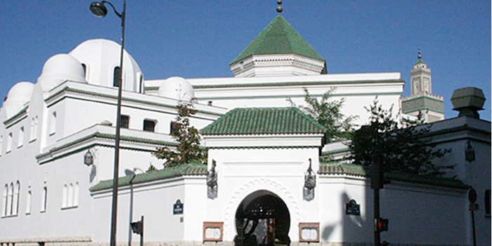 Picture of entrance of the mosquee de paris