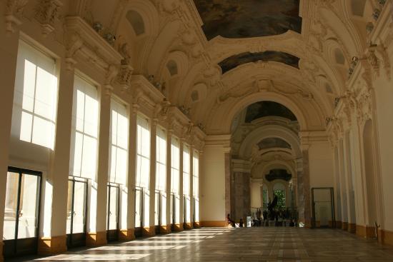 Great picture of the inside of the petit palais at Paris.