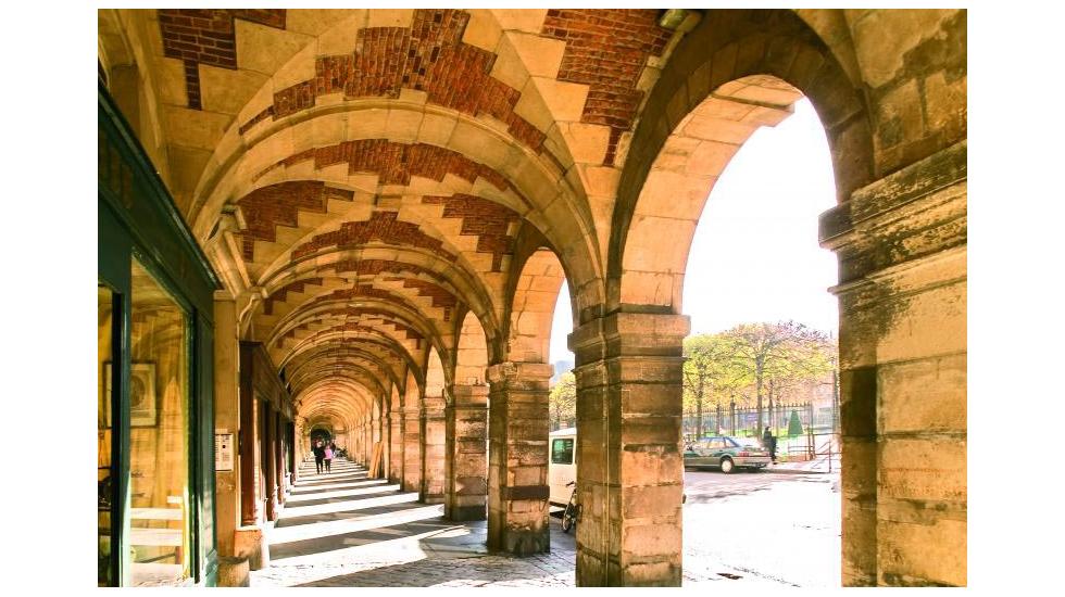 gallerie arcades place des vosges