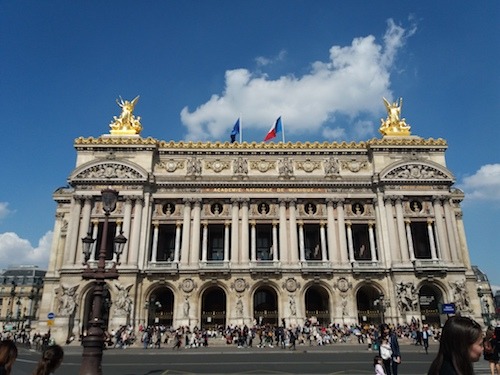 Picture of the opera garner in Paris.