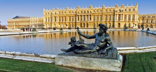 Picture of the chateau de Versailles.