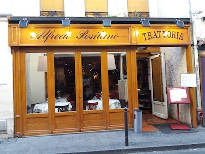 Picture of a great restaurant in Paris.