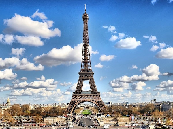 Picture of a nice things to do in Paris for a day.