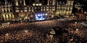 Picture of a nice festival in Paris