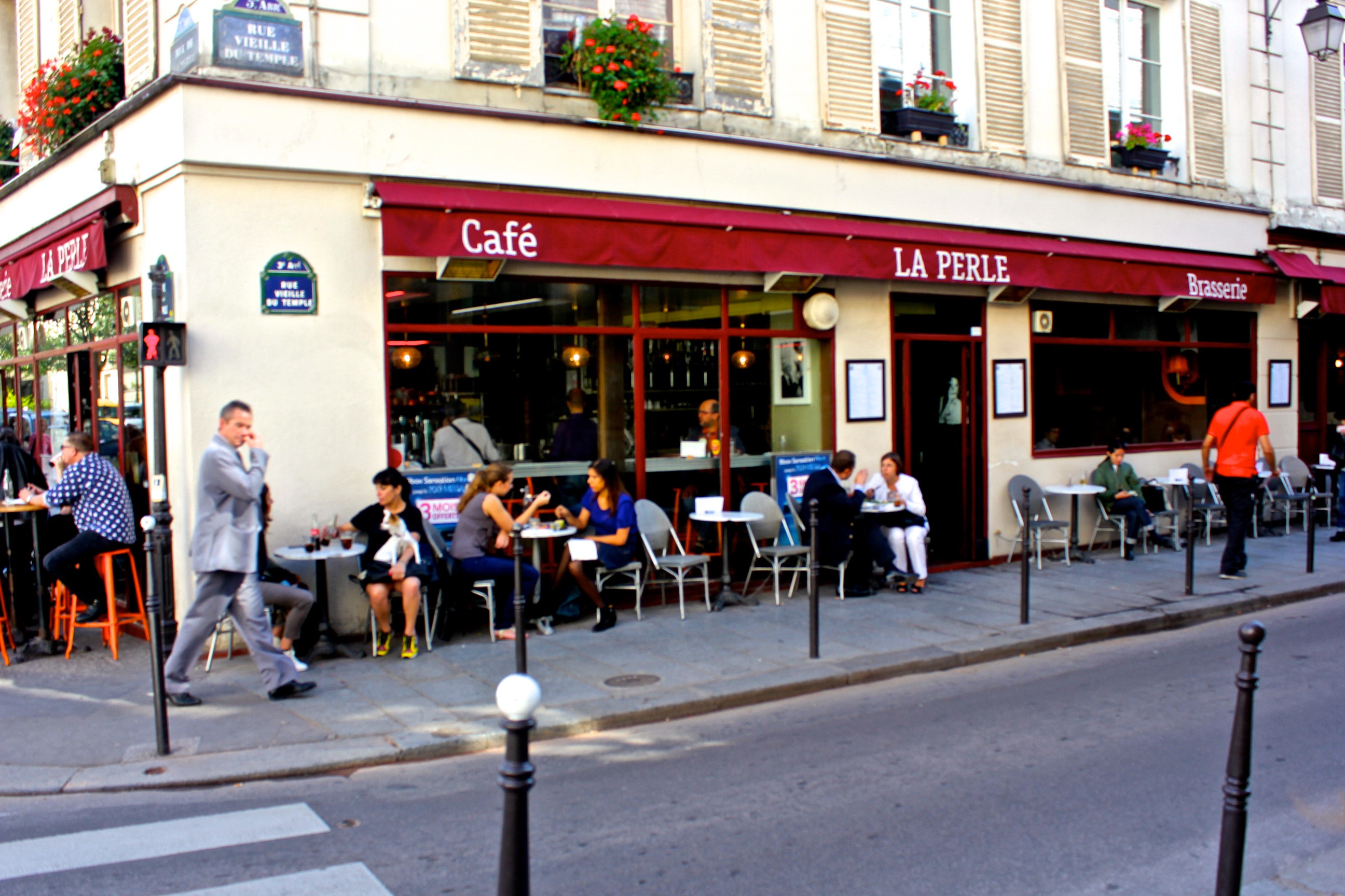 cafe la perle paris best