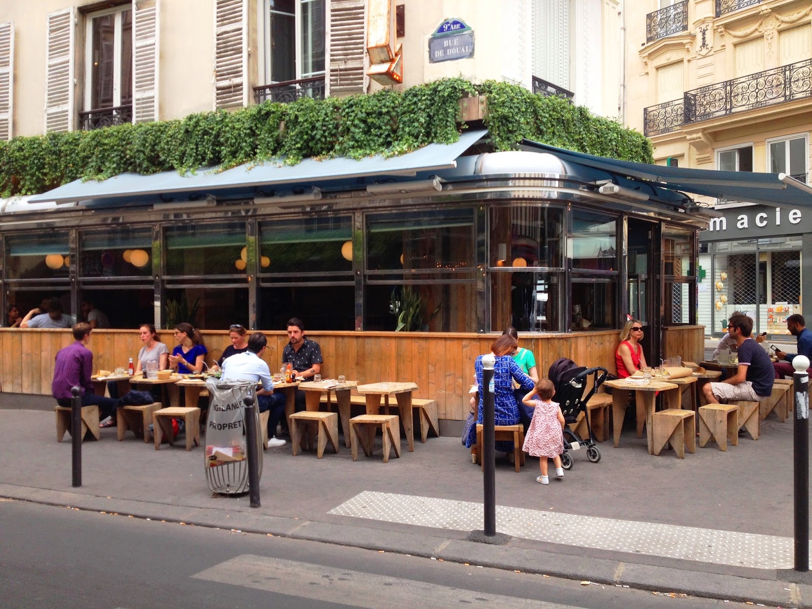 depanneur-things-paris2