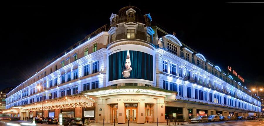 LE BON MARCHE RIVE GAUCHE, Paris, France, “It's The Most Wonderful Time Of  The Year”, photo by Li…